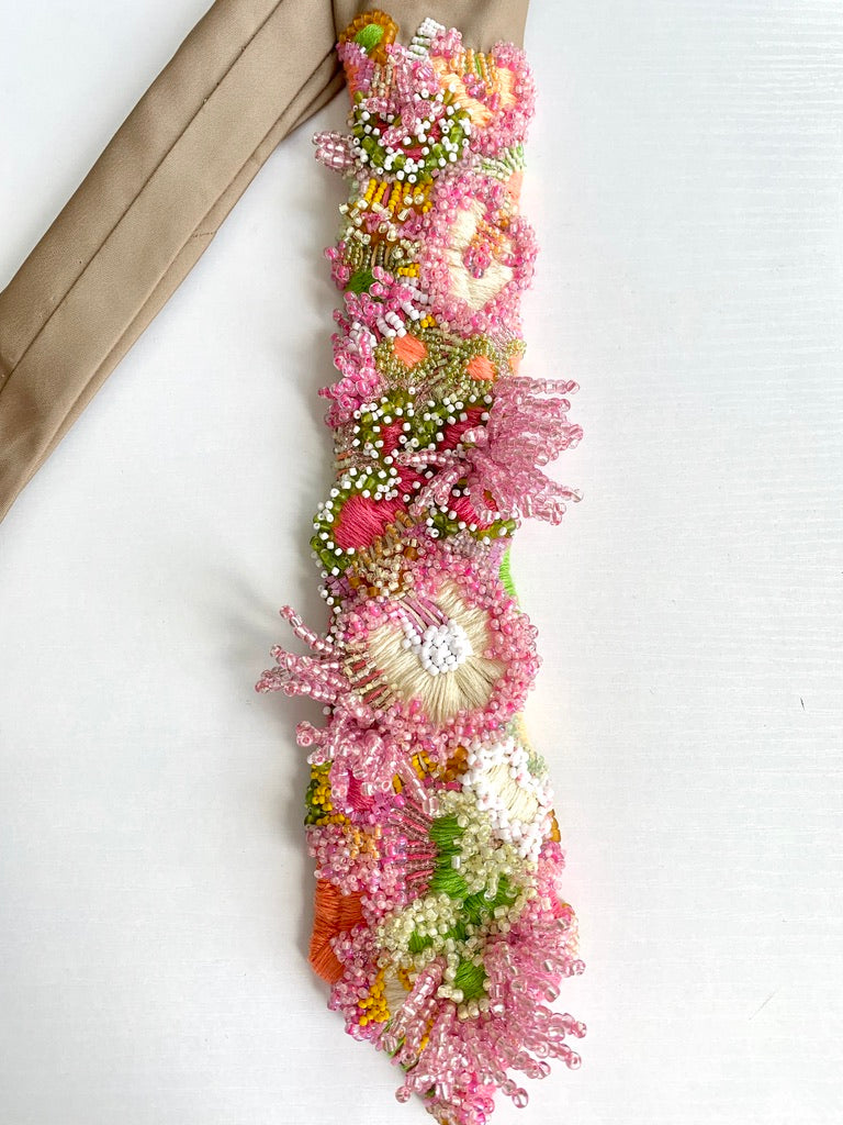 BEADED TIE
