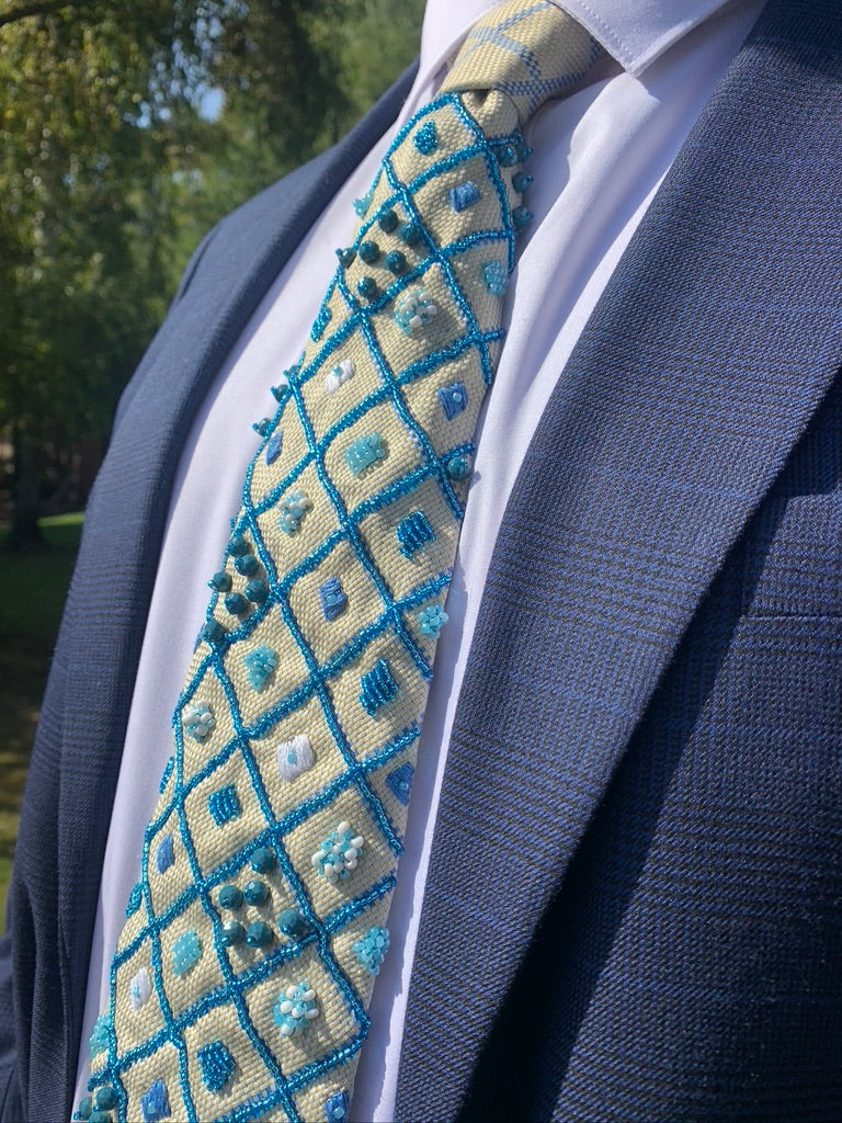 BEADED TIE