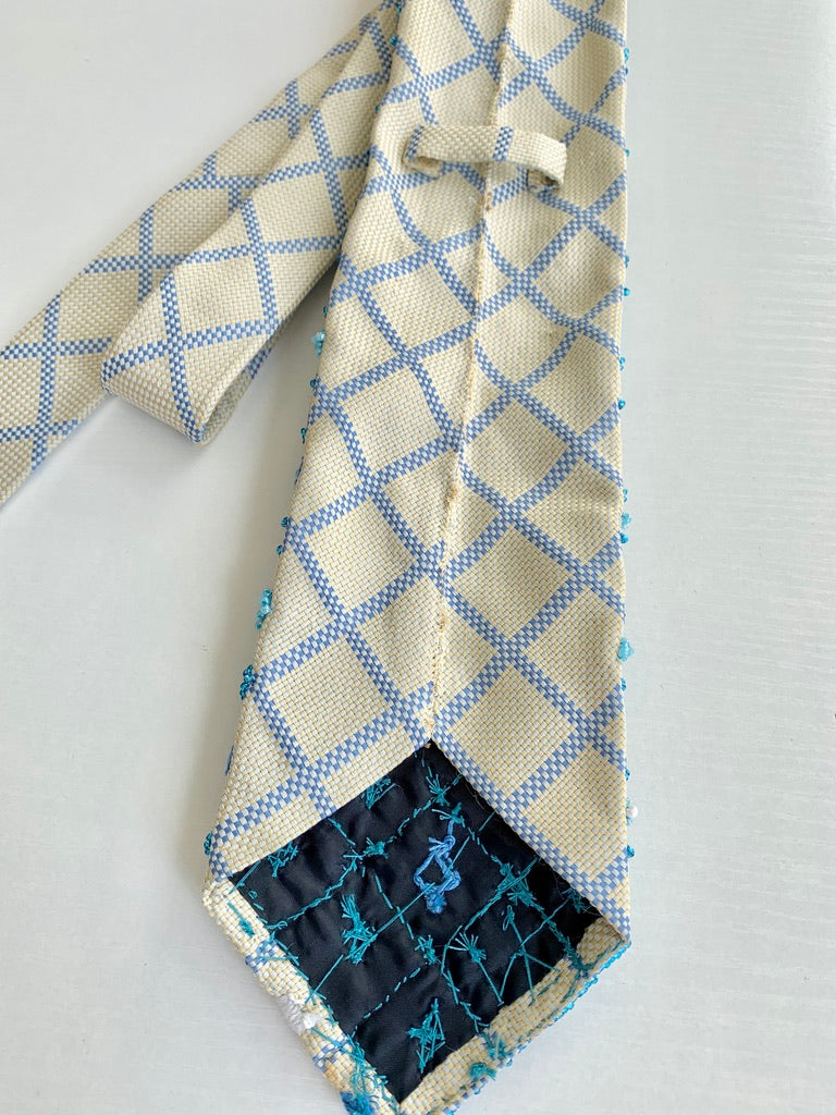 BEADED TIE